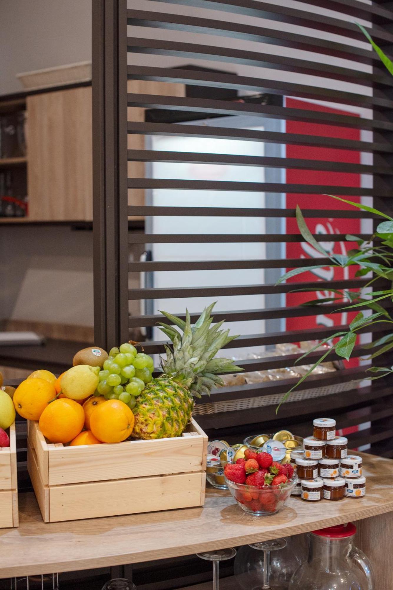Bed and Breakfast Neapolis Lifestyle Екстер'єр фото