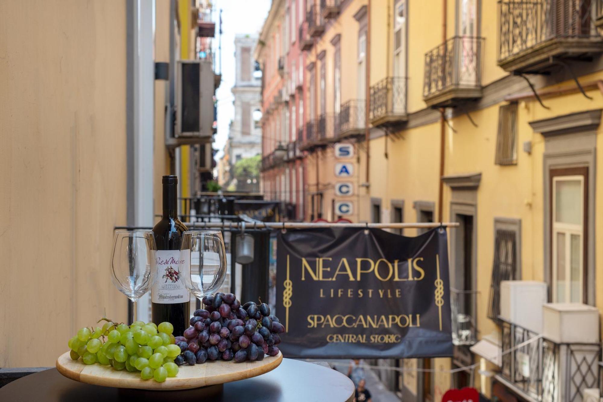 Bed and Breakfast Neapolis Lifestyle Екстер'єр фото