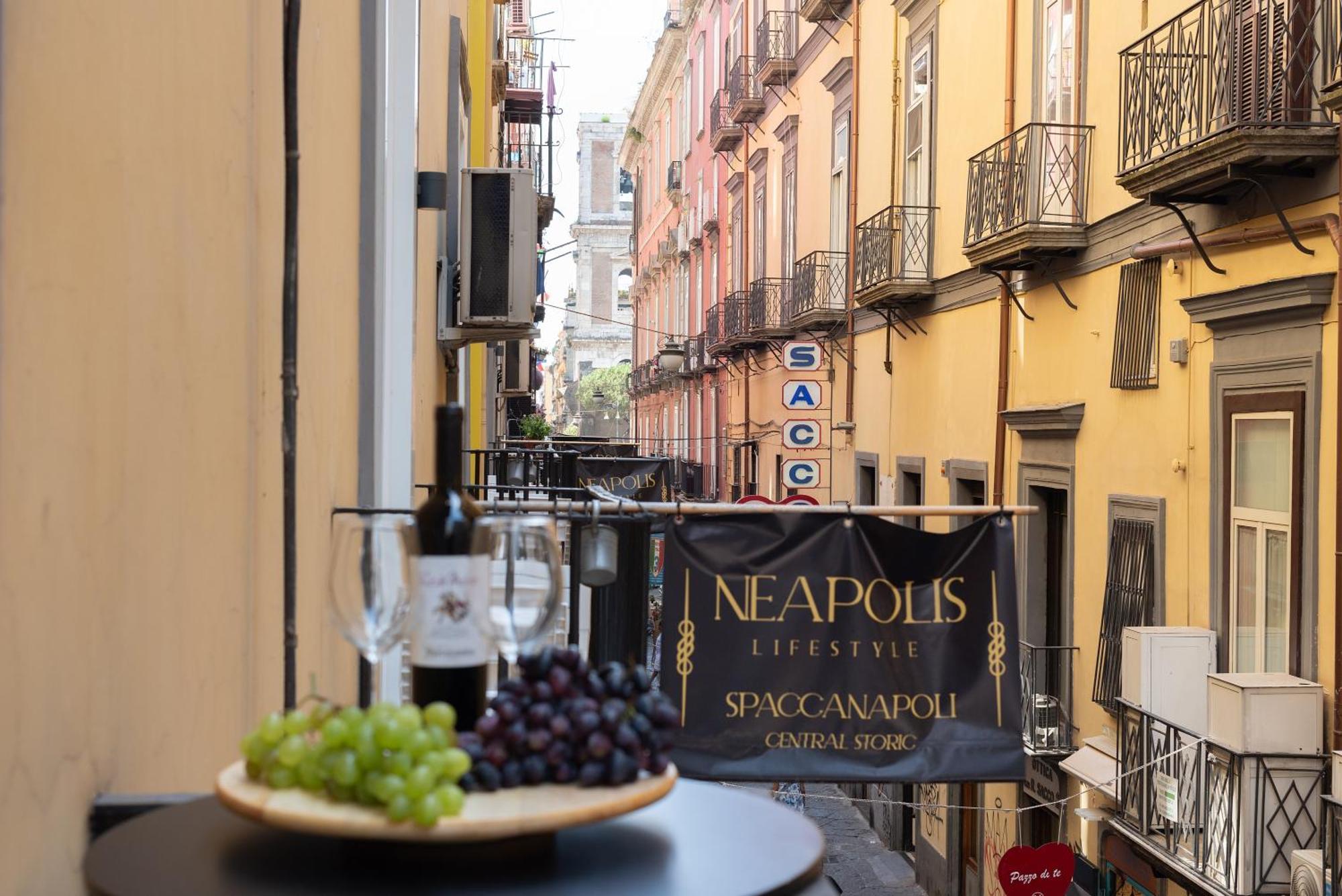 Bed and Breakfast Neapolis Lifestyle Екстер'єр фото