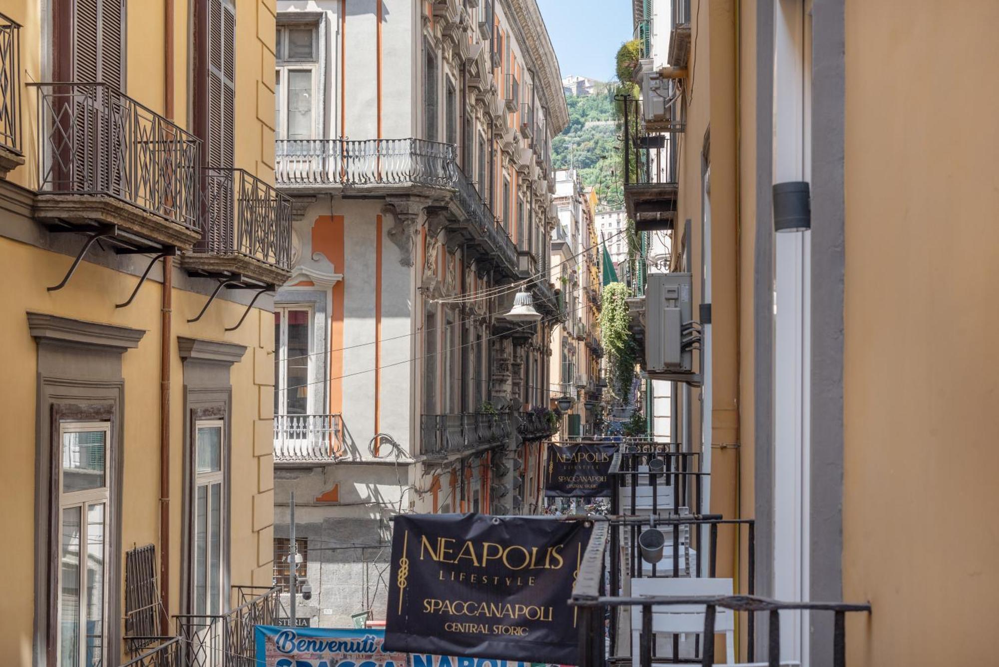 Bed and Breakfast Neapolis Lifestyle Екстер'єр фото